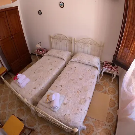 Casa Martis לינה וארוחת בוקר *
